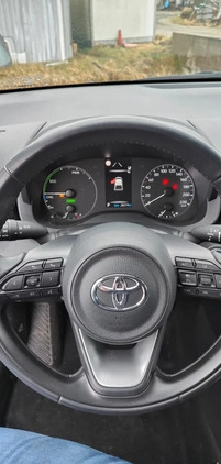 Toyota Yaris cena 49900 przebieg: 28200, rok produkcji 2021 z Warszawa małe 172